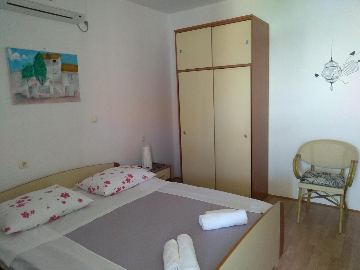 Apartments Kampor Damira ราบ ภายนอก รูปภาพ