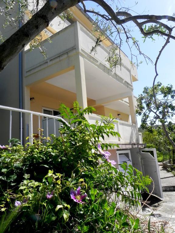 Apartments Kampor Damira ราบ ภายนอก รูปภาพ