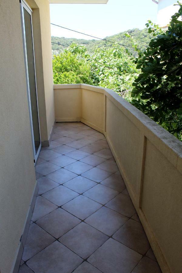 Apartments Kampor Damira ราบ ภายนอก รูปภาพ